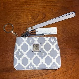 Dooney & Bourke wristlet